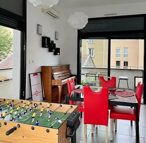 Penthouse T2 Metro Gratteciel